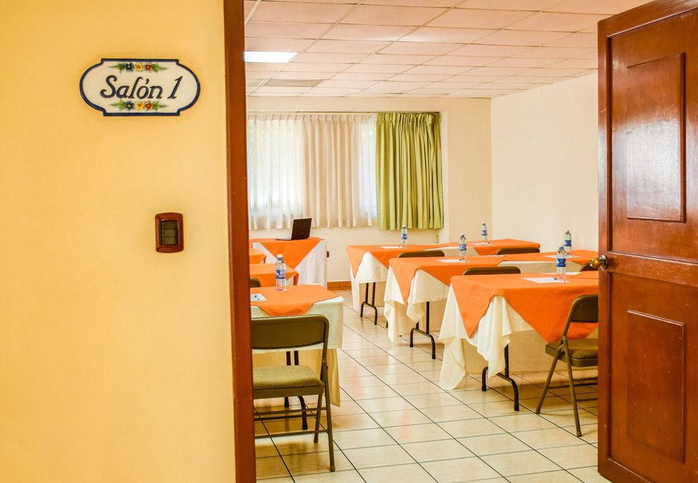 Hotel Gardenia Inn 圣萨尔瓦多 外观 照片