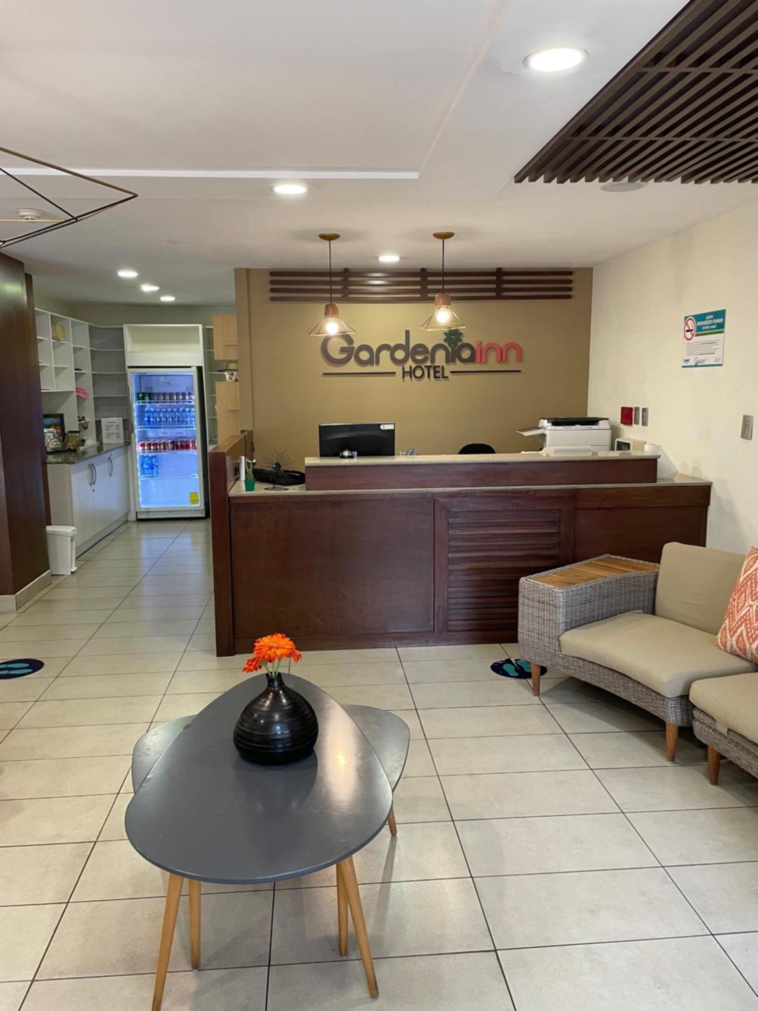 Hotel Gardenia Inn 圣萨尔瓦多 外观 照片