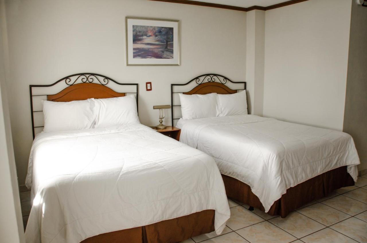 Hotel Gardenia Inn 圣萨尔瓦多 外观 照片